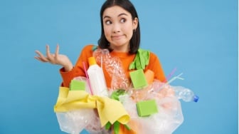 Punya Kemasan Bekas Paket? Ini Cara Sederhana Memulai Gaya Hidup Less Waste