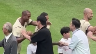 Kata-kata Shin Tae-yong saat Bertemu Patrick Kluivert