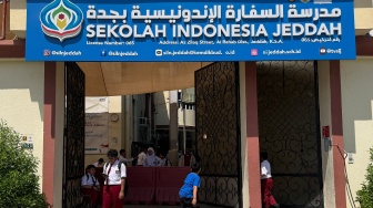 Melihat Sekolah Indonesia Jeddah di Arab Saudi