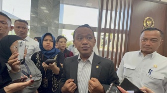 Bahlil: Harga LNG Naik Bukan Hanya di Indonesia
