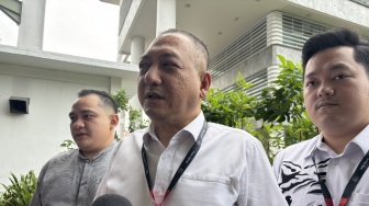 Surat 'Hadiah Indah' Sony Sonjaya ke Nanik Jadi Teka-teki, Begini Kata Pengacara
