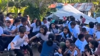 Detik-detik Bangunan Ambruk di Belakang Siswa, Video Gempa Filipina Bikin Merinding