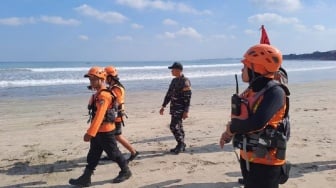 Dua Anak Terseret Arus di Pantai Kuta