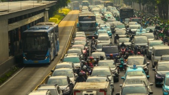 Benarkah Pemerataan Lapangan Kerja Bisa Kurangi Kemacetan dan Polusi?