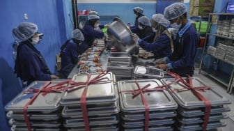 MBG Sukses Ciptakan Ekosistem Rantai Pasok Baru di Daerah