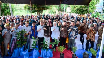 Wagub Sulsel Ajak Warga Luwu Timur Kelola Sampah dan Tanam Cabai