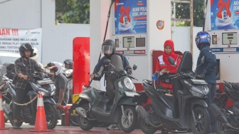 BBM Non-Subsidi Naik, Harga Pertamax Kini Tembus Rp16.250 per Liter