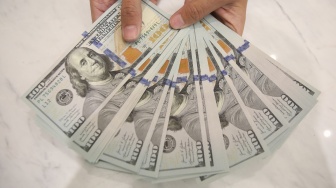 Rupiah Menguat Berkat Keberanian Pemerintah Naikkan Harga Pertamax