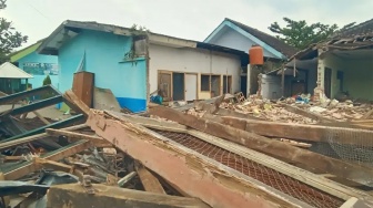 Ingkar Janji di Desa Tlogo Blitar: Proyek KDMP Robohkan Sekolah Sebelum Siapkan Pengganti