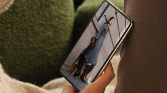 Bukan HP Lipat, Huawei Siapkan Smartphone Layar Lebar Berdesain Anti Mainstream
