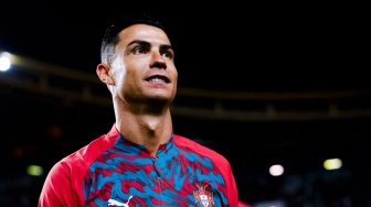 Terpopuler: Sepatu Lari Kanky buat Easy Run, Cristiano Ronaldo Main di Piala Dunia 2026?
