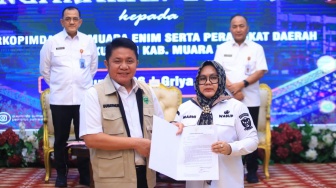 Bukan Ganti Pejabat, Ini Prioritas Pertama Sumarni Usai Gantikan Edison di Muara Enim