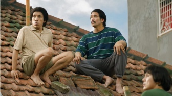 Obsesi Viral: Bagaimana Film Baru Warkop DKI Menyentil Fenomena 'Haus Validasi' di Medsos?