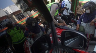 Puluhan Pengendara di Tulungagung Terjaring Razia Pajak, Ada yang Langsung Bayar di Tempat