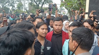 Gara-gara Dua Mahasiswa Ditangkap Polisi, Aksi Demo di Solo Sempat Memanas