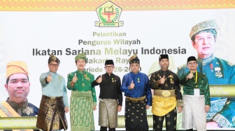 Wamendagri Bima Arya Tekankan Penguatan Karakter Generasi Muda Berbasis Nilai Budaya