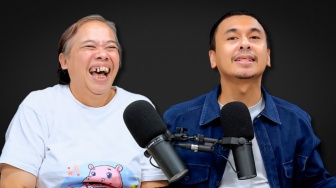 Viral Podcast Raditya Dika: Bongkar Rahasia Bertahan Hidup dari Gigitan Ular