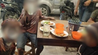 Pasutri di Pelalawan Eksploitasi Anak Jadi Manusia Silver, Paksa Setor Rp250 Ribu/Hari