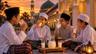 Kenapa Dianjurkan Minum Susu Putih Saat Malam 1 Muharram? Ini Makna dan Doanya