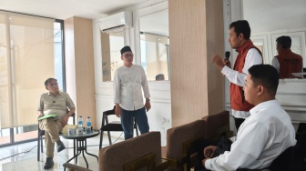 Eks Tahanan May Day Tantang Budiman Sudjatmiko, Diskusi Indonesia Emas di Semarang Memanas