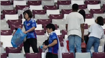 Aksi Suporter Timnas Jepang di Piala Dunia 2026 Ini Bikin Salut