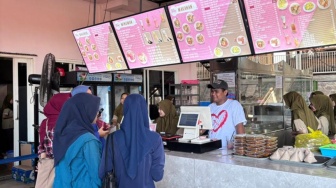 Warung Irine Viral di TikTok, Strategi Digital Antar Usaha Kuliner Gresik Naik Kelas