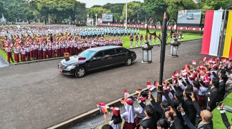 Mobil yang membawa Presiden Jerman Frank Walter Steinmeier tiba di Istana Merdeka, Jakarta, Senin (15/6/2026). [ANTARA FOTO/Bayu Pratama S/hma/kye]