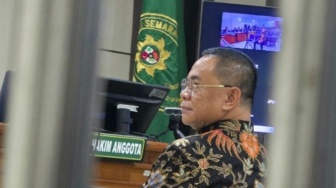 Sudewo Didakwa Terima Rp3,8 Miliar dari Proyek Kereta, Jalan hingga Keris Masuk Gratifikasi