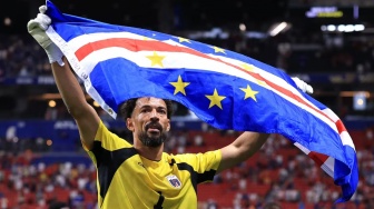 Rekor dan Air Mata Vozinha: Kiper Cape Verde yang Permalukan Spanyol di Tengah Masalah Visa Sang Ibu