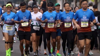 Menkes Budi dan Direksi BTN Jadi Guide Runner Pelari Disabilitas di 5K BTN JAKIM 2026