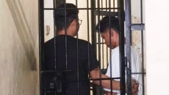 Bekas Ciuman di Leher Jadi Pemicu, Suami di Makassar Nekat Gorok Istri hingga Tewas