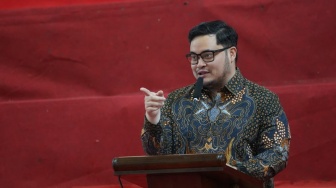 Passing Grade Terbaik se-Kediri, Mas Dhito Antarkan Siswa Boarding School Masuk Perguruan Tinggi