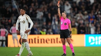 Sejarah Tercipta, Wasit Wanita Pimpin Laga di Ajang Piala Dunia 2026