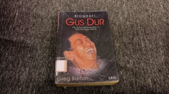 Gus Dur dalam Lensa Greg Barton: Potret Utuh Presiden Keempat Indonesia
