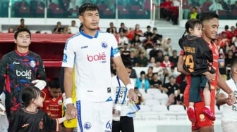 Terlanjur Cinta, Arema FC Pilih 'Bajak' Hansamu Yama dari Persija Jakarta