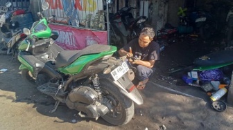 Harga Oli Motor Terus Meroket, Begini Cara Mengetahui Oli Palsu