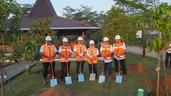 SIG dan Semen Gresik Giatkan Penanaman Pohon di Kawasan Joglo Tani Pabrik Rembang