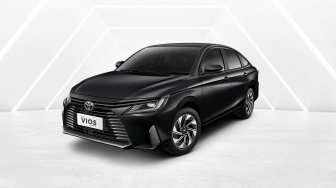 Harga Beda Jauh, Apakah Toyota Vios Hybrid Lebih Worth It Dibanding Versi Biasa?