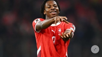 Bintang Baru Timnas Swiss! Johan Manzambi Menggila di Stadion Los Angeles