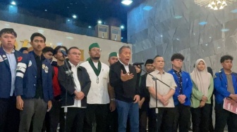 Di Hadapan Mahasiswa, DPR Ungkap Anggaran MBG Bakal Diefisiensikan Rp70 Triliun