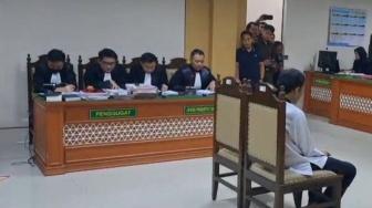 Habisi Satu Keluarga Termasuk Bayi 8 Bulan di Indramayu, Terdakwa Ririn Dituntut Hukuman Mati