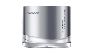 Day Cream Wardah Crystal Secret Bisa Hempas Flek Hitam? Ini Manfaatnya dan Review Pengguna