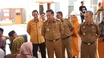 Karier di Ujung Tanduk: Skandal Honorer Fiktif Menjerat Sekda Lampung Tengah