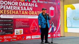 Ratusan Warga Antusias Ikuti Donor Darah dan Cek Kesehatan Gratis di Sunrise Mall Mojokerto
