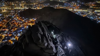 Menyambangi Gua Hira, Ruang Sunyi di Puncak Jabal Nur