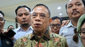 Sudewo Tolak Dakwaan Gabungan Kasus DJKA dan Perangkat Desa, Kuasa Hukum Sebut Langgar KUHAP!