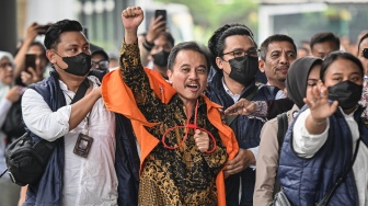 Roy Suryo dan Dokter Tifa Resmi Dilimpahkan ke Kejari Jaksel