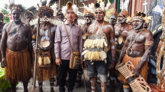 Kunjungan Gibran ke Asmat, Pantau Museum hingga Pembangunan Gereja