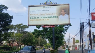Baliho Ulang Tahun Jokowi di Solo Tuai Polemik, DPRD Curigai Penggunaan Dana APBD