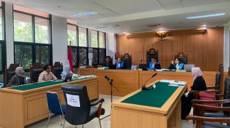 Bawa Puluhan Bukti! Koalisi Gugat Perjanjian Dagang RI-AS yang Dinilai Tabrak Konstitusi